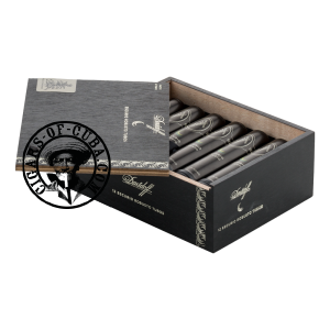 Davidoff Escurio - Robusto Tubos Box of 12